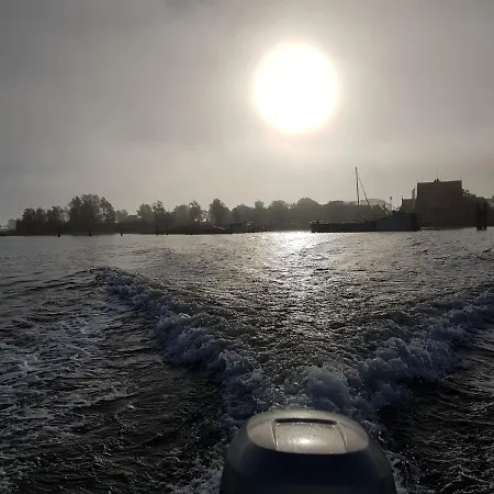 Apartman Im Zeesenhaus Im 1 Og Mit Balkon