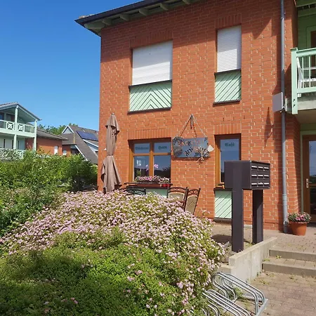 Apartman Im Zeesenhaus Im 1 Og Mit Balkon Sellin