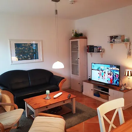 Im Zeesenhaus Im 1 Og Mit Balkon Apartman