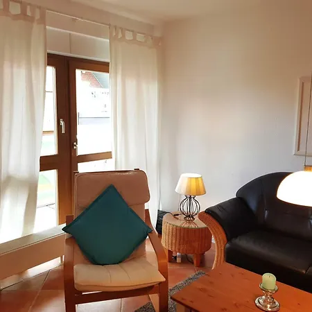 Apartament Im Zeesenhaus Im 1 Og Mit Balkon