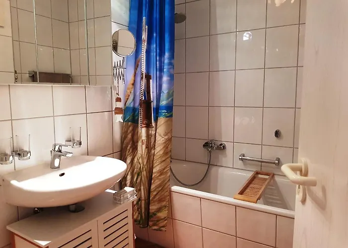 Im Zeesenhaus Im 1 Og Mit Balkon * Sellin (Rugen)