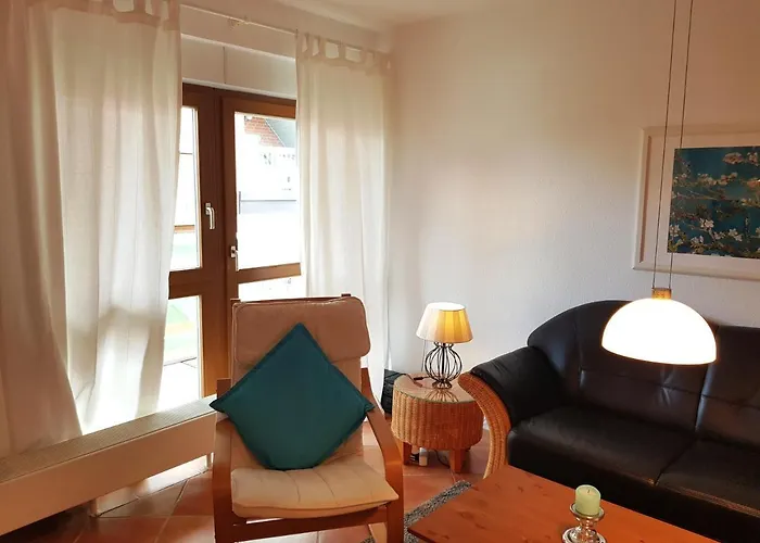 Im Zeesenhaus Im 1 Og Mit Balkon