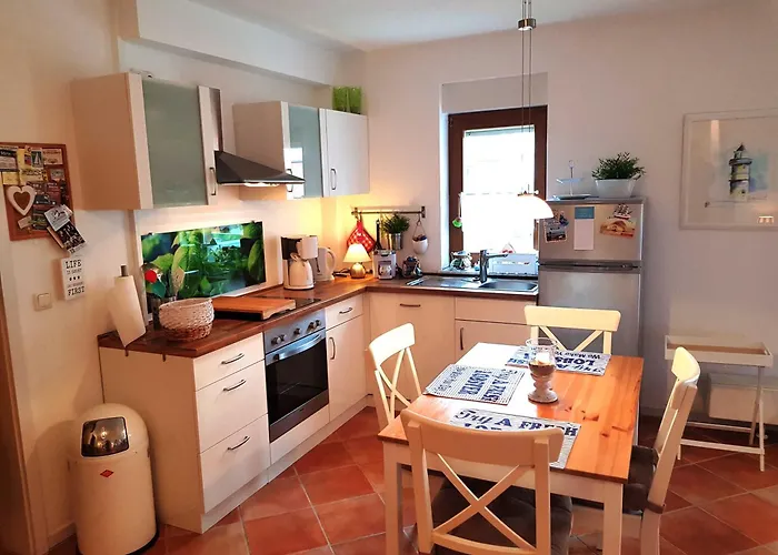 Im Zeesenhaus Im 1 Og Mit Balkon